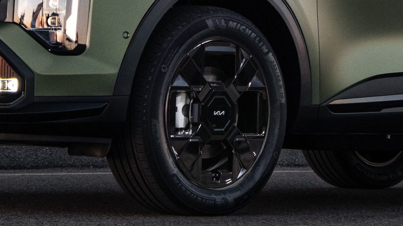 Rines de aluminio color negro de 19 pulgadas